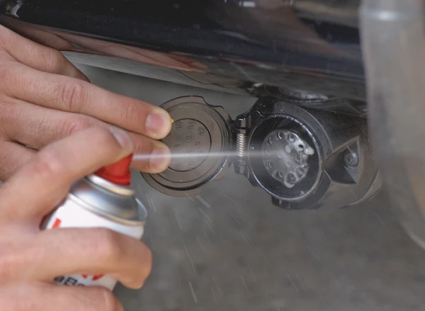 Sprej na kontakty s odstraňovačom oxidácie OL 1